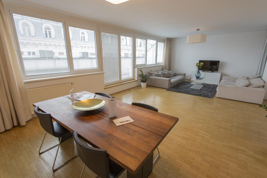 Aparthotel Starlight Renngasse 4*
