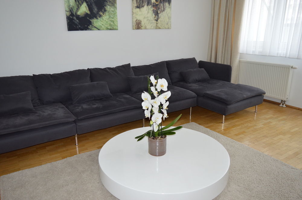 Starlight Renngasse 4*